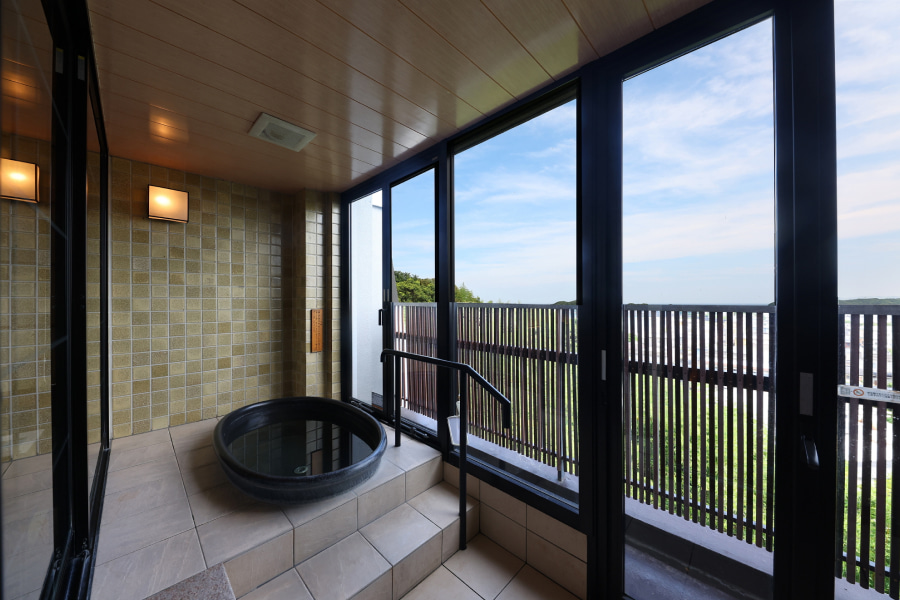 温泉露天風呂付洋風和室（３６㎡/開閉式露天）