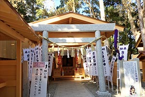 海女の守り神「石神さん」